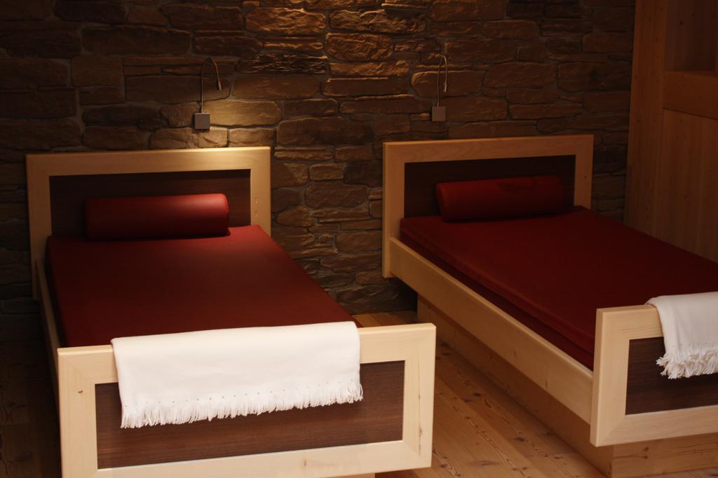 Agriturismo Pianrestel Cavalese Buitenkant foto