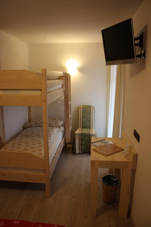 Agriturismo Pianrestel Cavalese Kamer foto